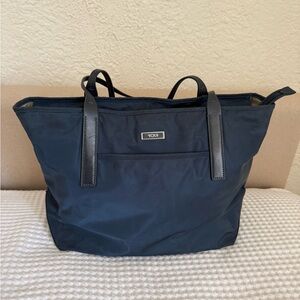 Tumi Voyager Navy Nylon Travel Tote Business Bag Leather Straps